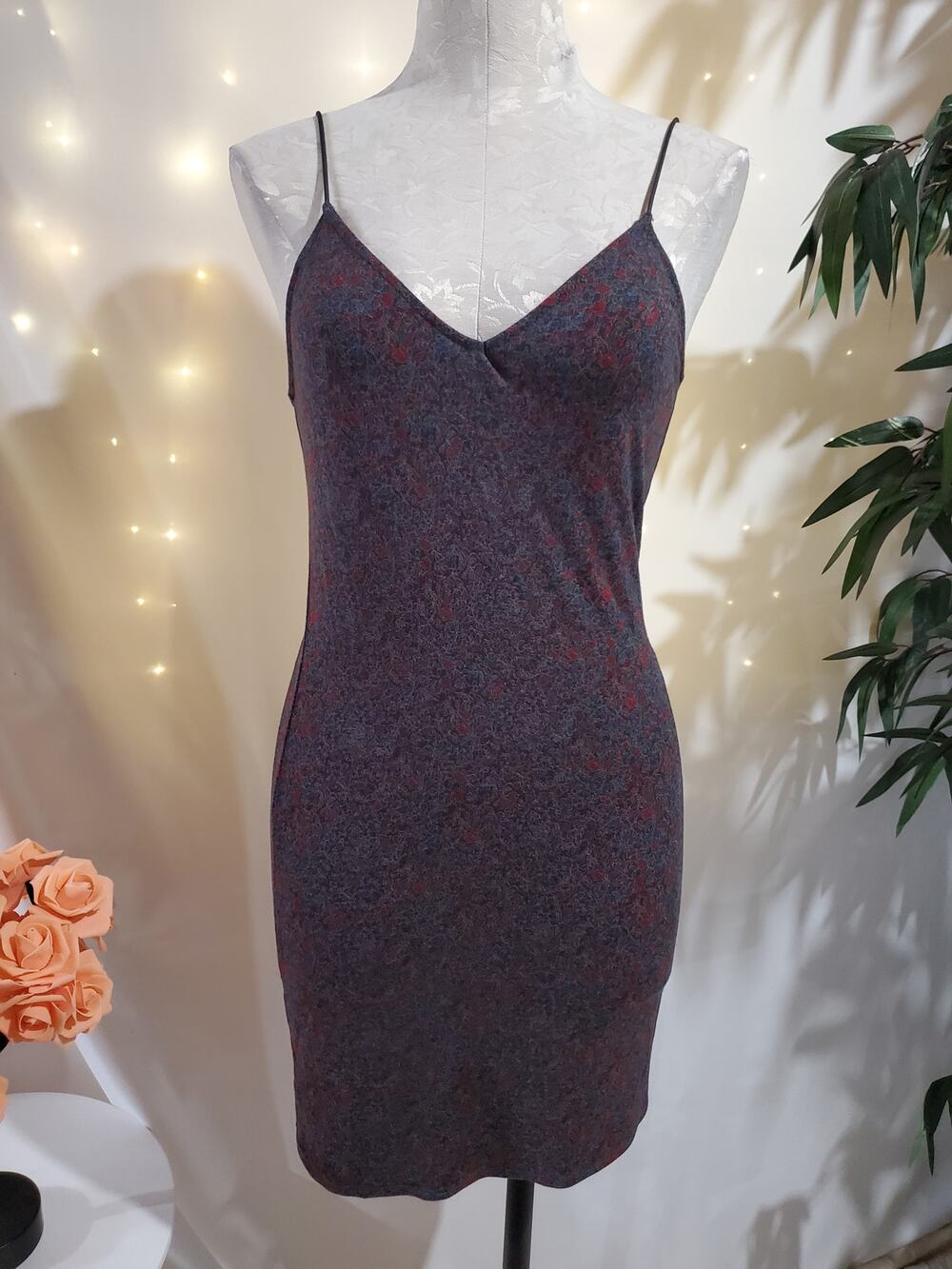Obey Worldwide Ditsy Floral V-Neck Sheath Slip Dress Womens Size S Mini Multi